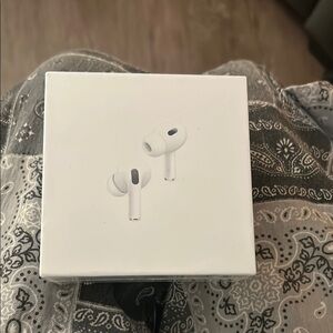 Apple AirPods Pro 2 Wireless Earbuds White unopened brand new